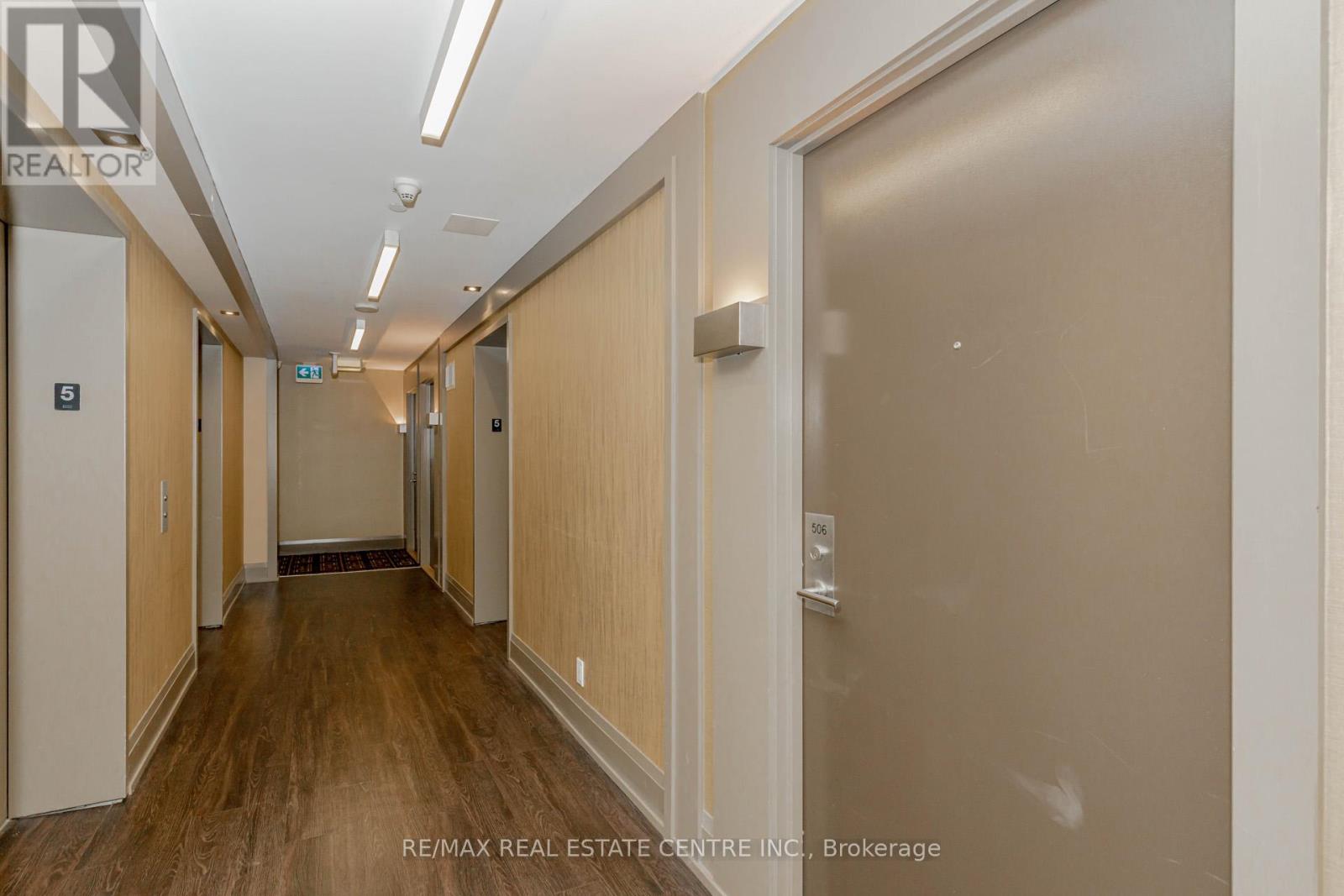 506 - 15 Zorra Street, Toronto, Ontario  M8Z 0C1 - Photo 5 - W12425246