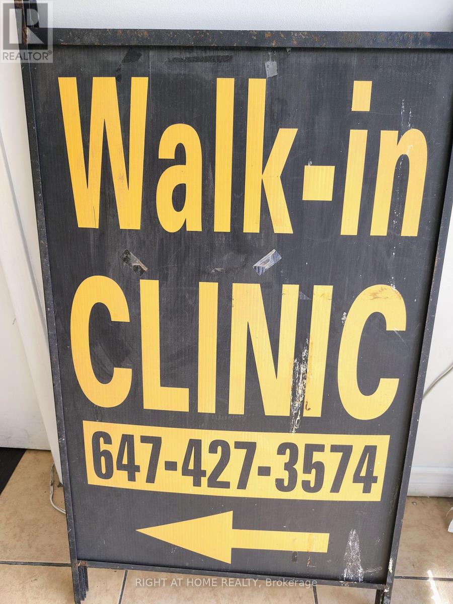 Main - 1254 Bloor Street W, Toronto, Ontario  M6H 1N5 - Photo 2 - W12425247