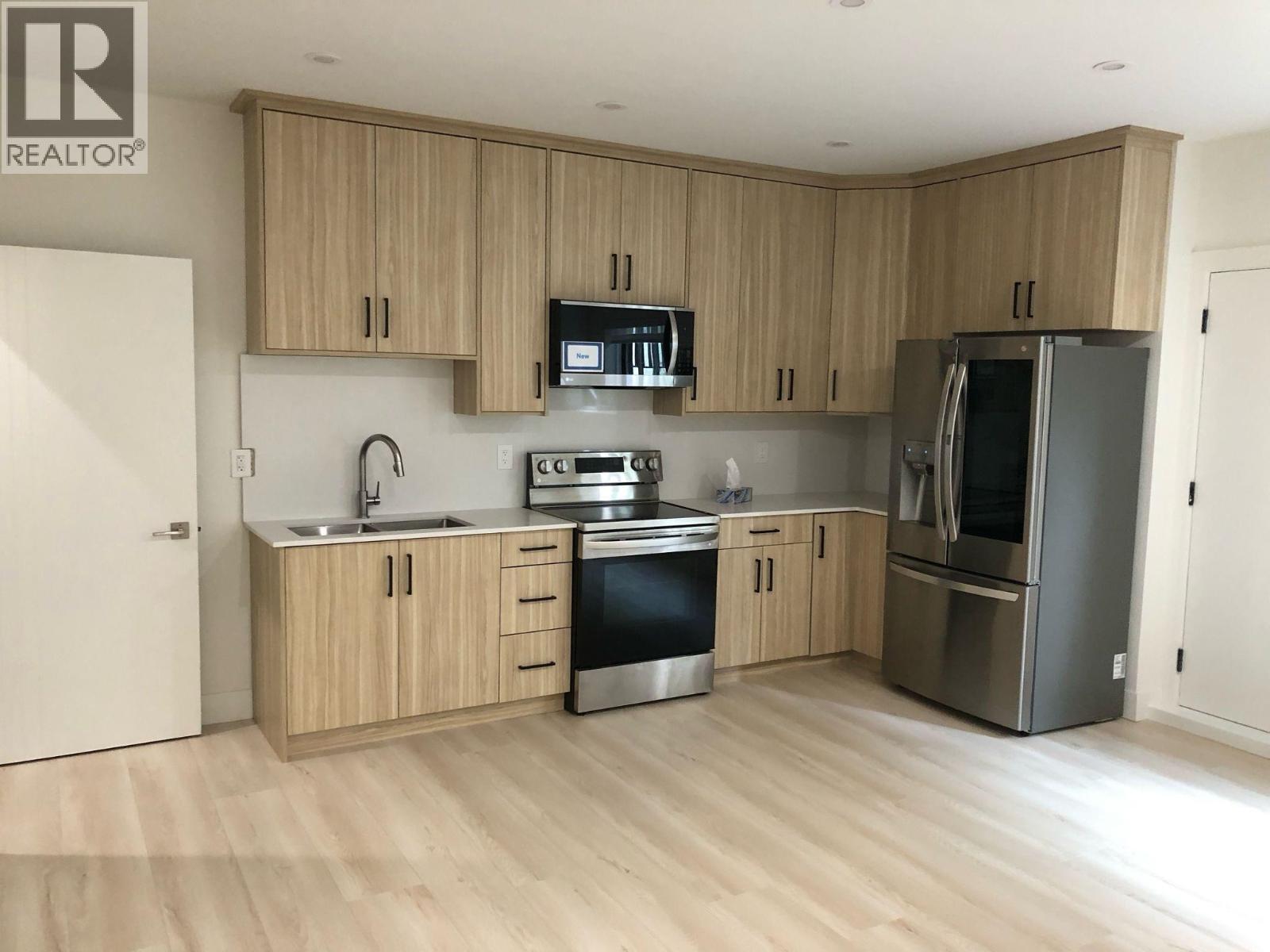 7423 IMPERIAL STREET, Burnaby, British Columbia