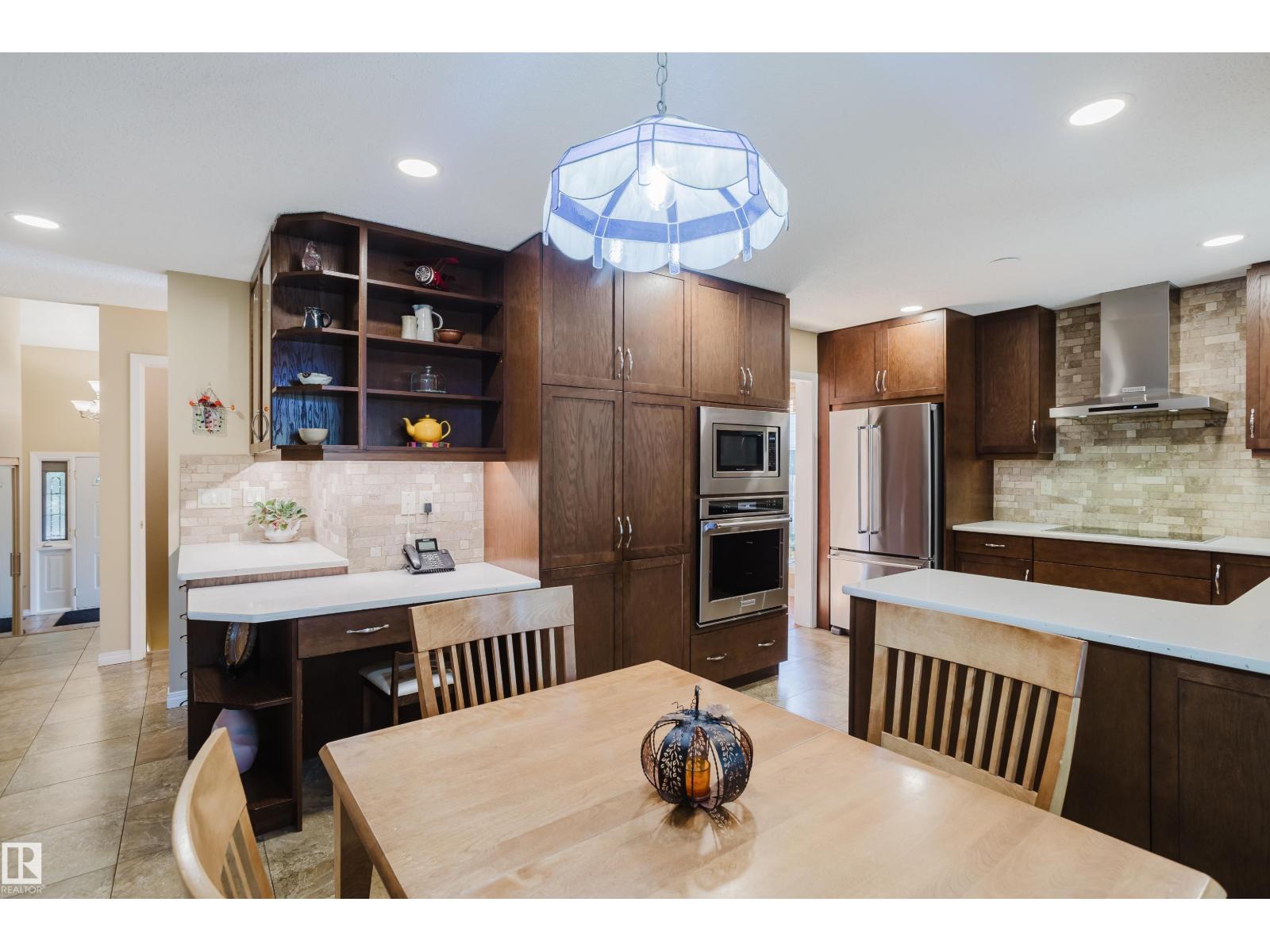 2120 111a St Nw, Edmonton, Alberta  T6J 4V6 - Photo 17 - E4459330