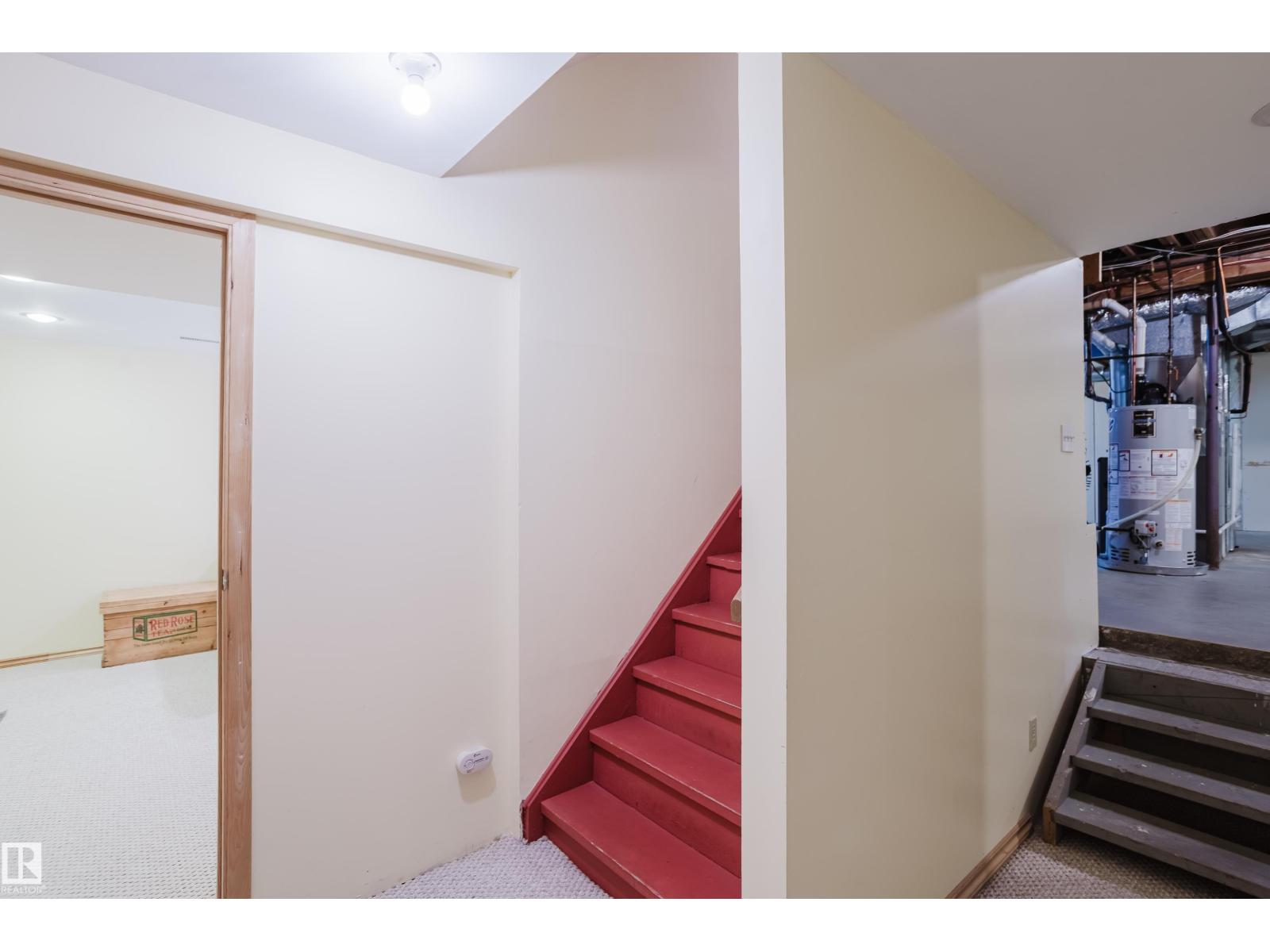 2120 111a St Nw, Edmonton, Alberta  T6J 4V6 - Photo 47 - E4459330