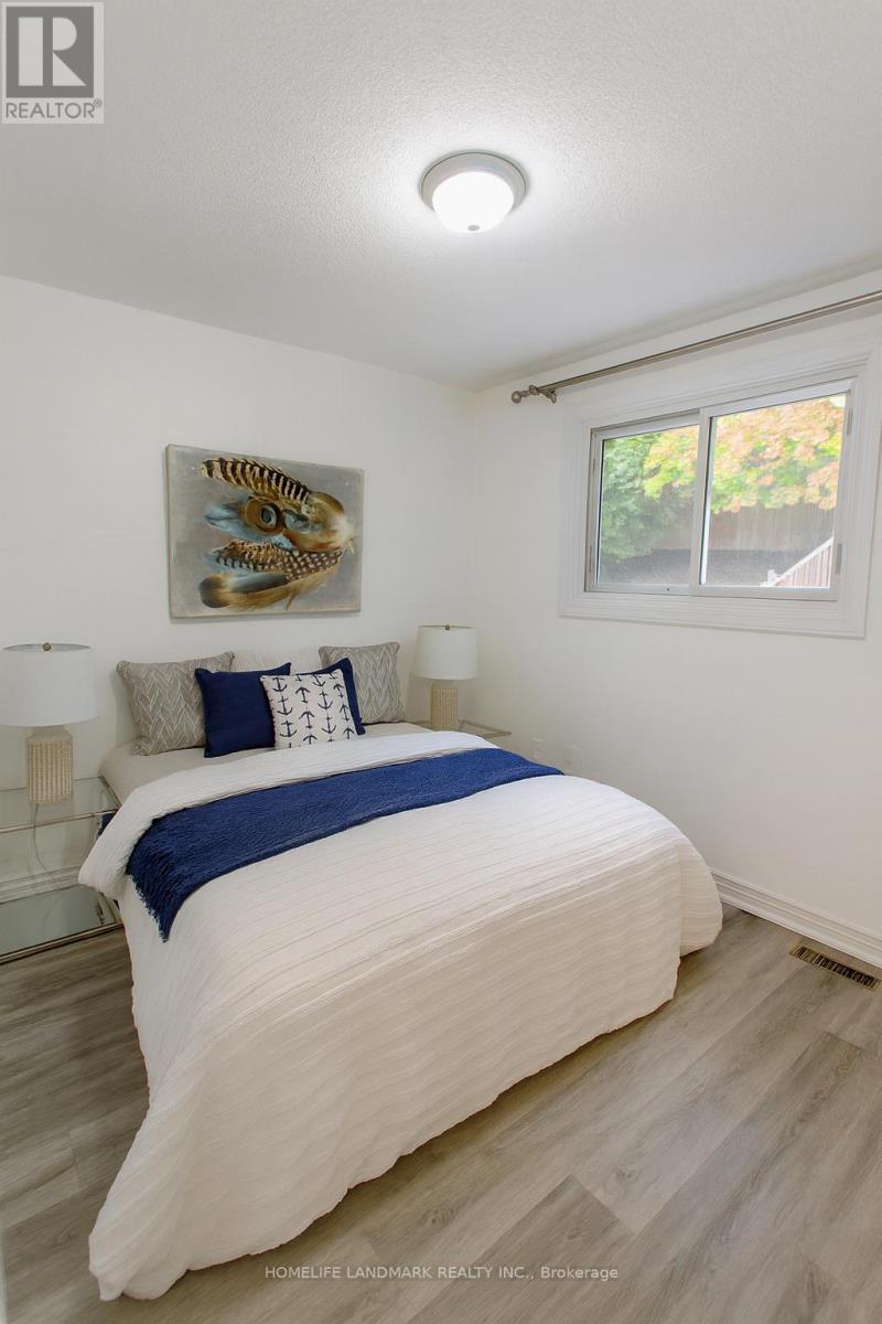 104 Loganberry Crescent, Toronto, Ontario  M2H 3H1 - Photo 13 - C12425254
