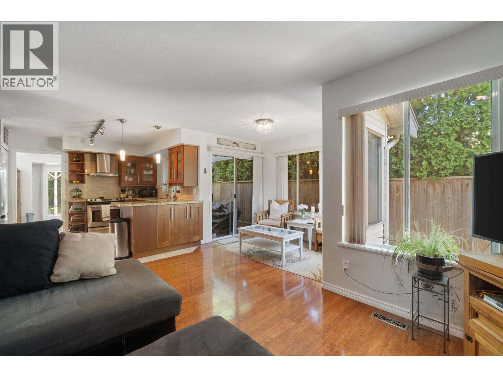 2939 Cliffrose Crescent, Coquitlam, British Columbia  V3E 2T2 - Photo 9 - R3051859