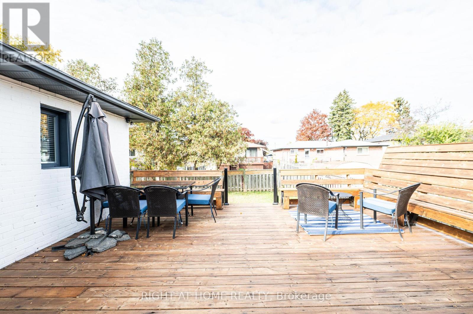 808 Sanok Drive, Pickering, Ontario  L1W 2P9 - Photo 38 - E12425250