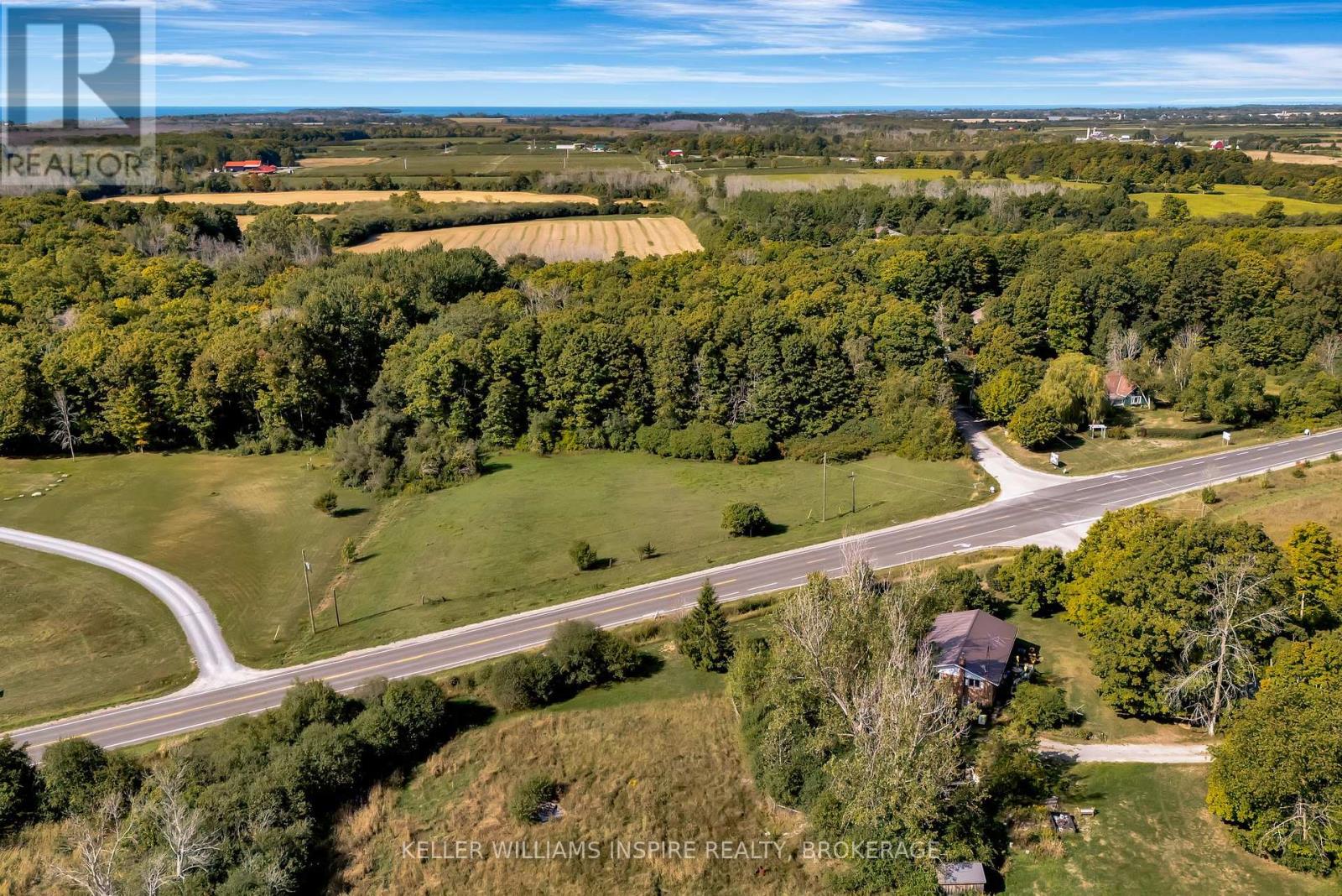 18055 Loyalist Parkway, Prince Edward County, Ontario  K7P 2Y4 - Photo 3 - X12425257