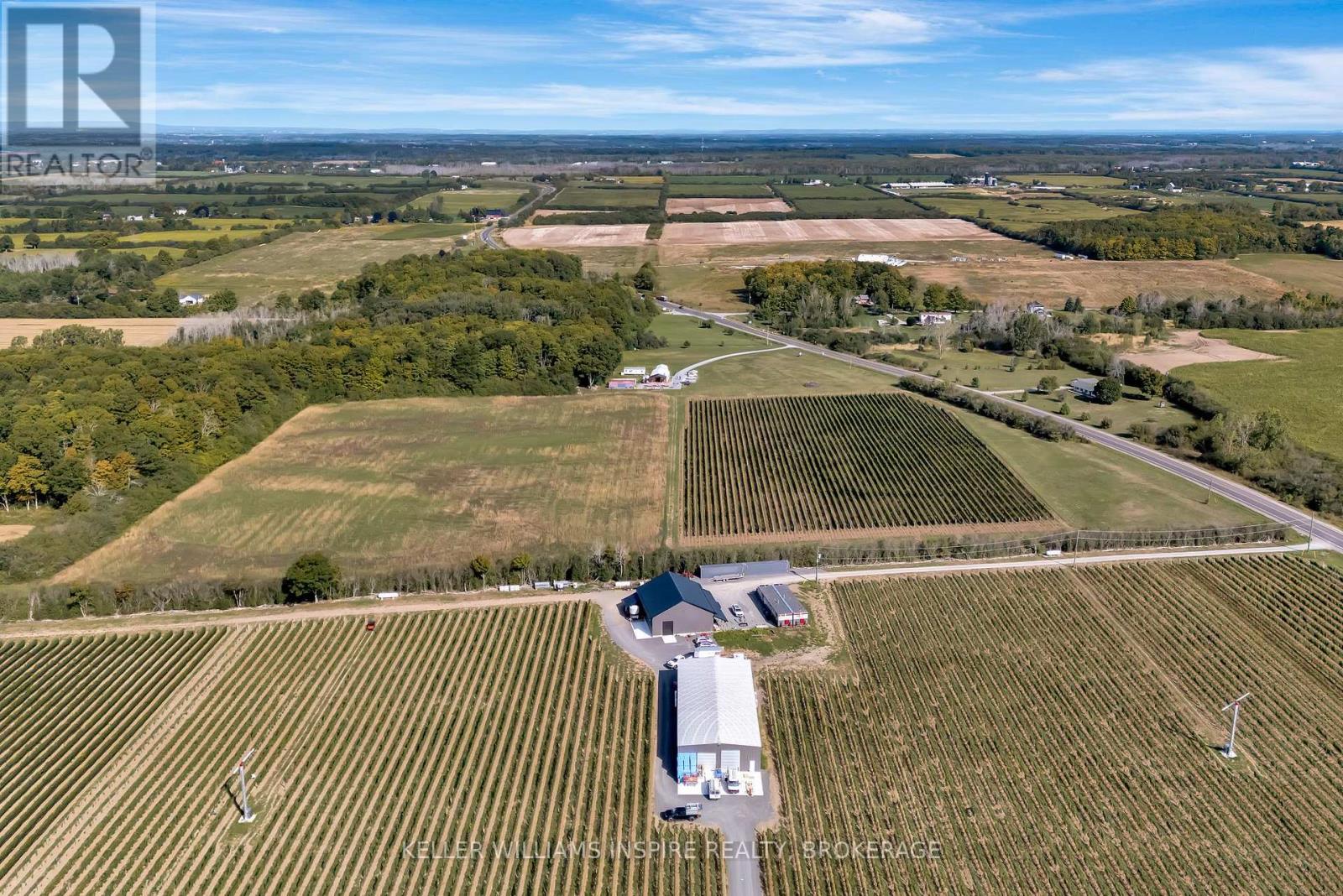 18055 Loyalist Parkway, Prince Edward County, Ontario  K7P 2Y4 - Photo 5 - X12425257