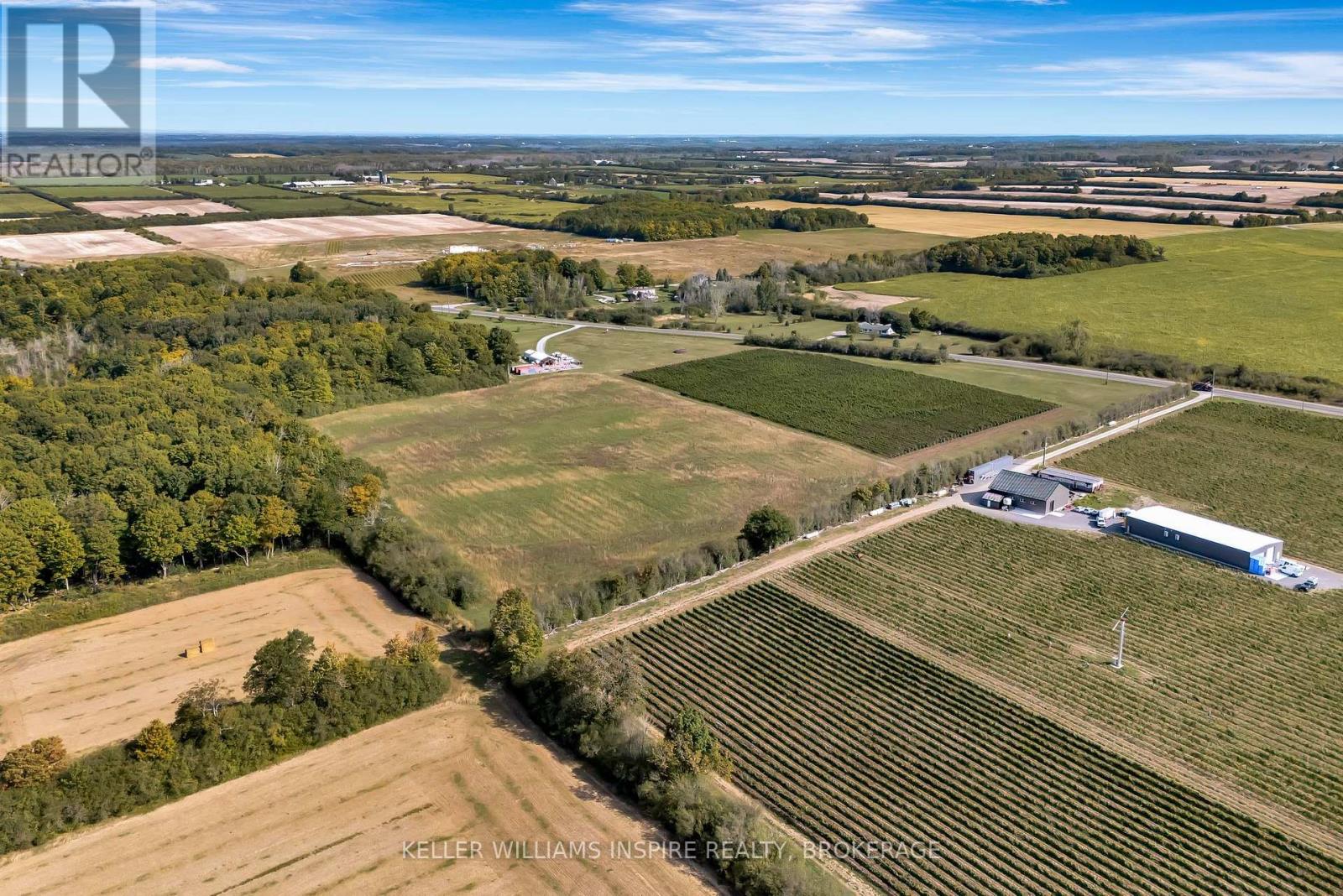 18055 Loyalist Parkway, Prince Edward County, Ontario  K7P 2Y4 - Photo 6 - X12425257