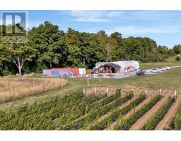 18055 Loyalist Parkway, Prince Edward County (Hillier Ward), Ca