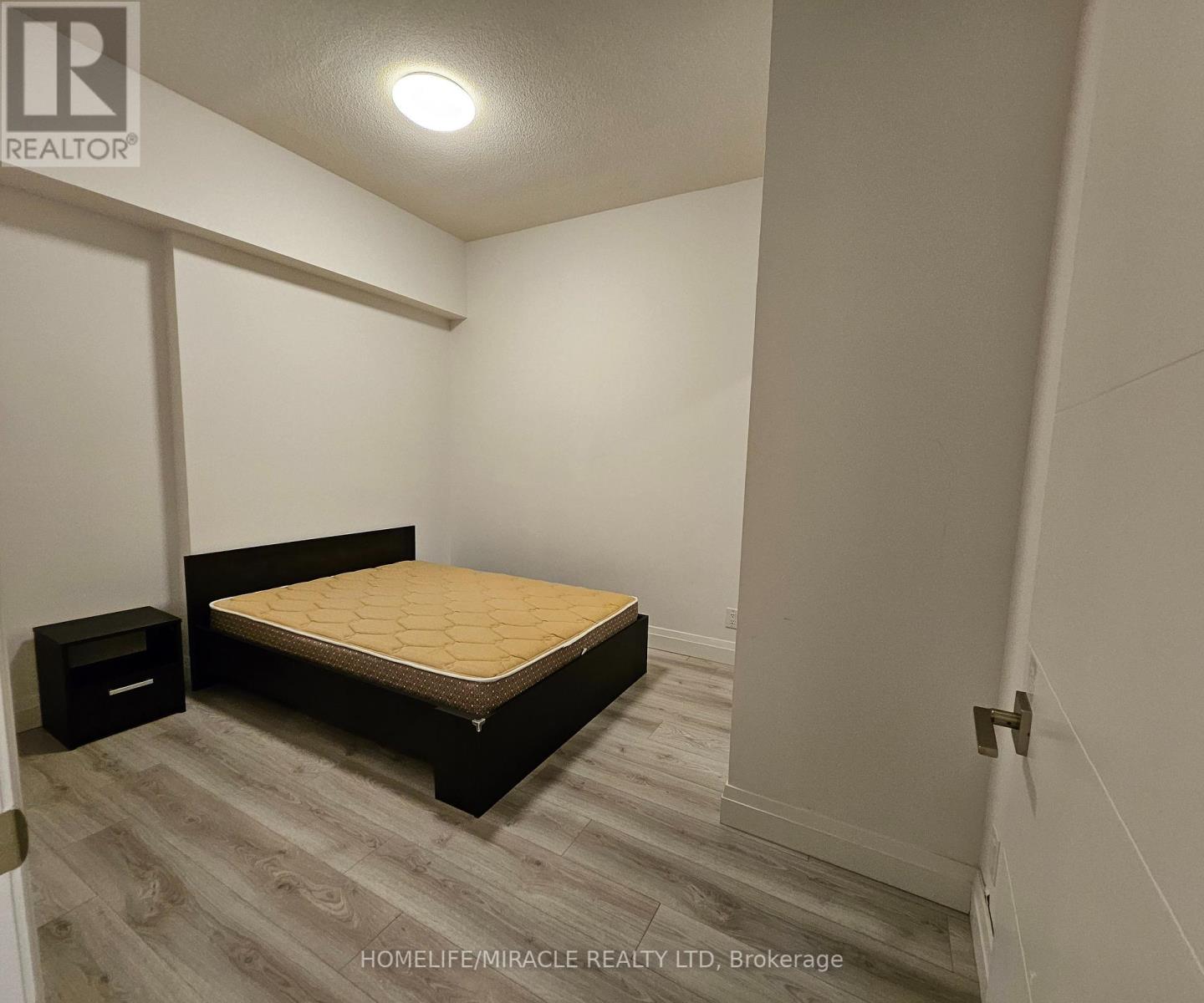 420 - 652 Princess Street, Kingston, Ontario  K7L 3Z9 - Photo 18 - X12423719