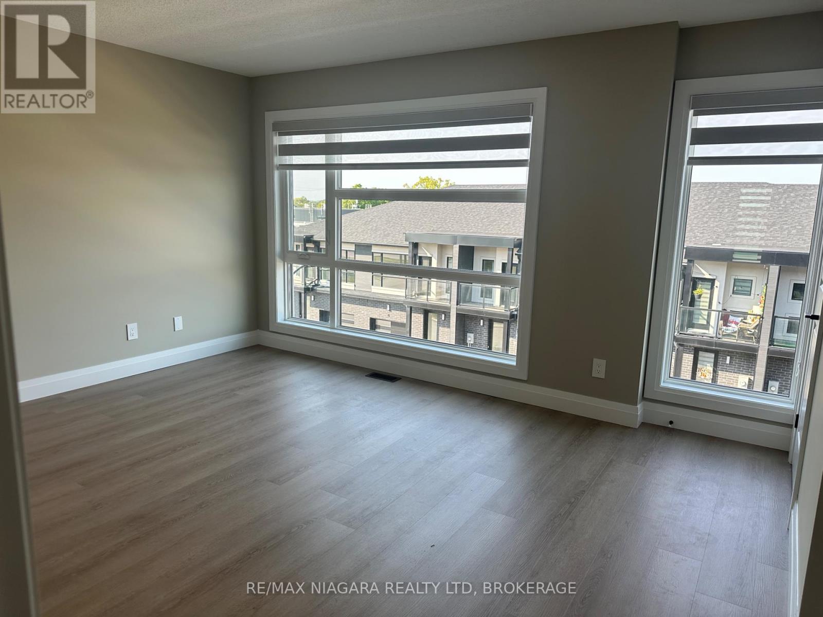 Unit 4 - 17 Keystone Trail, Welland, Ontario  L3B 0N8 - Photo 10 - X12425260