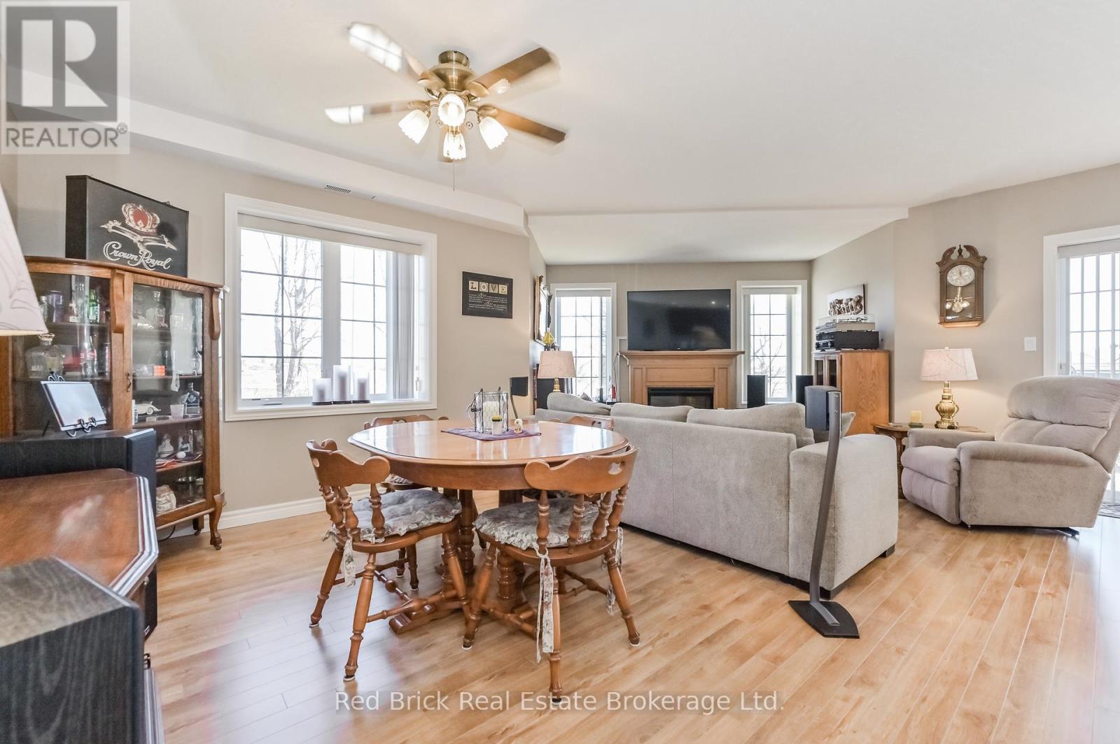 6492 Gerrie Road, Centre Wellington (Elora/salem), Ontario  N0B 1S0 - Photo 19 - X12425263