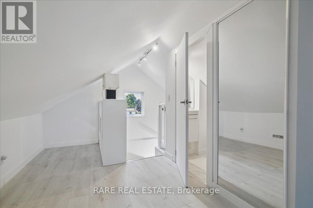 5709 Dorchester Road, Niagara Falls, Ontario  L2G 5S5 - Photo 29 - X12422787