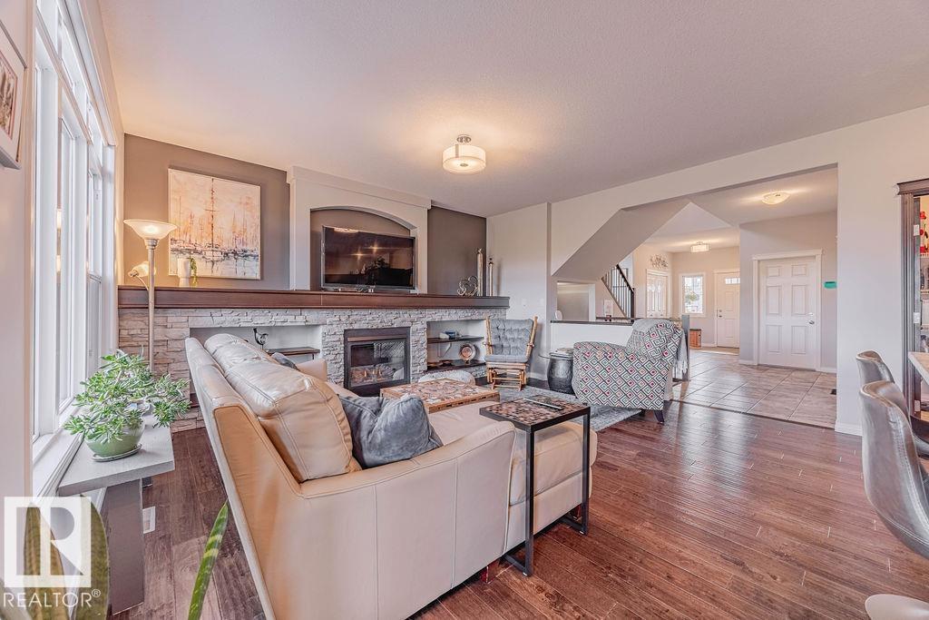 1019 Coopers Hawk Li Nw, Edmonton, Alberta  T5S 0H7 - Photo 14 - E4459336