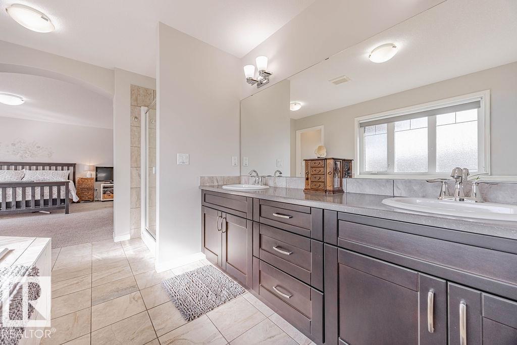 1019 Coopers Hawk Li Nw, Edmonton, Alberta  T5S 0H7 - Photo 39 - E4459336