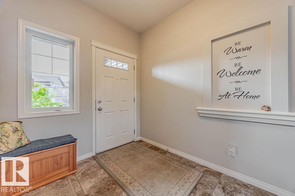 1019 Coopers Hawk Li Nw, Edmonton, Alberta  T5S 0H7 - Photo 4 - E4459336