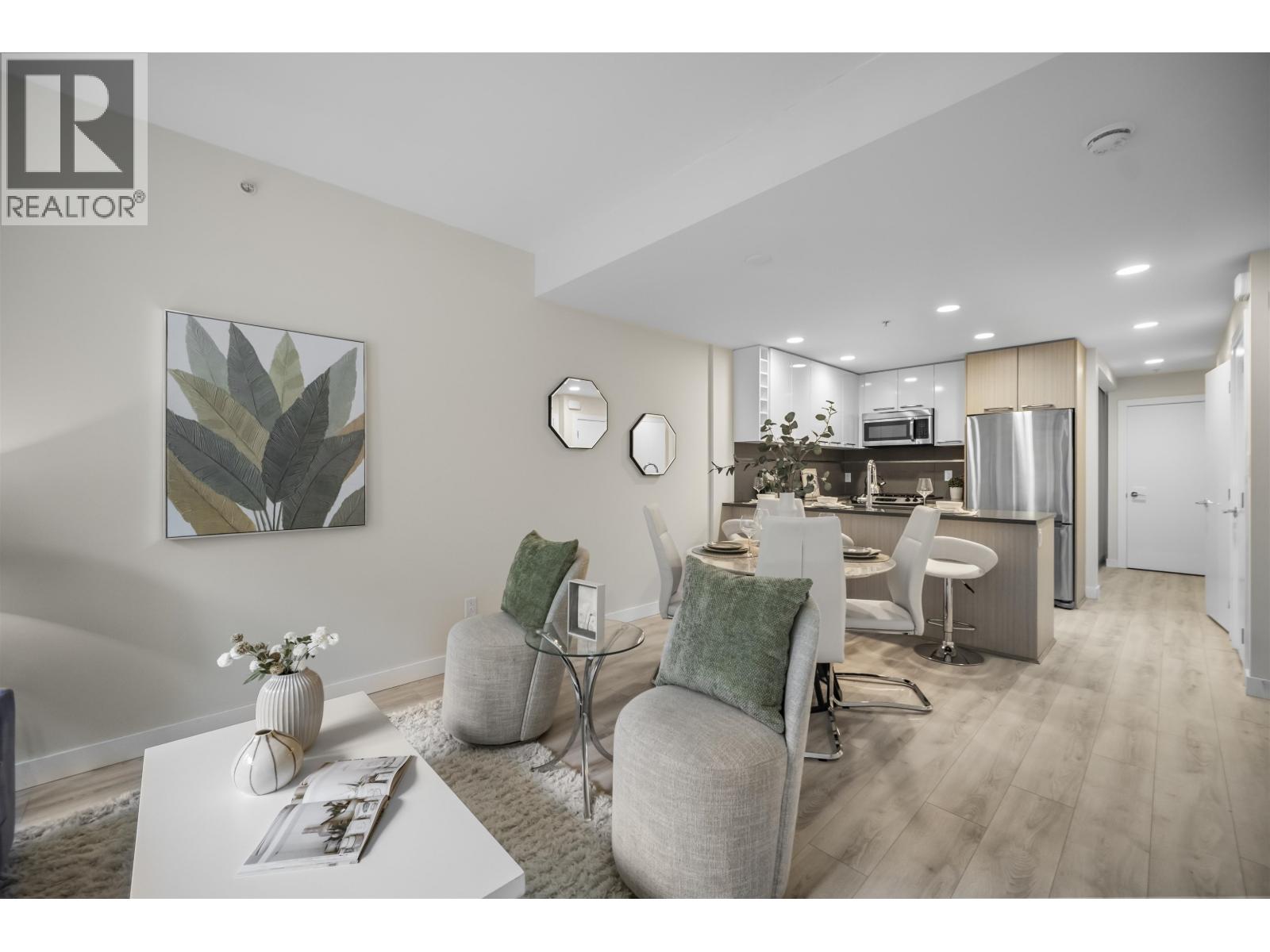 207 9350 UNIVERSITY HIGH STREET, Burnaby, British Columbia