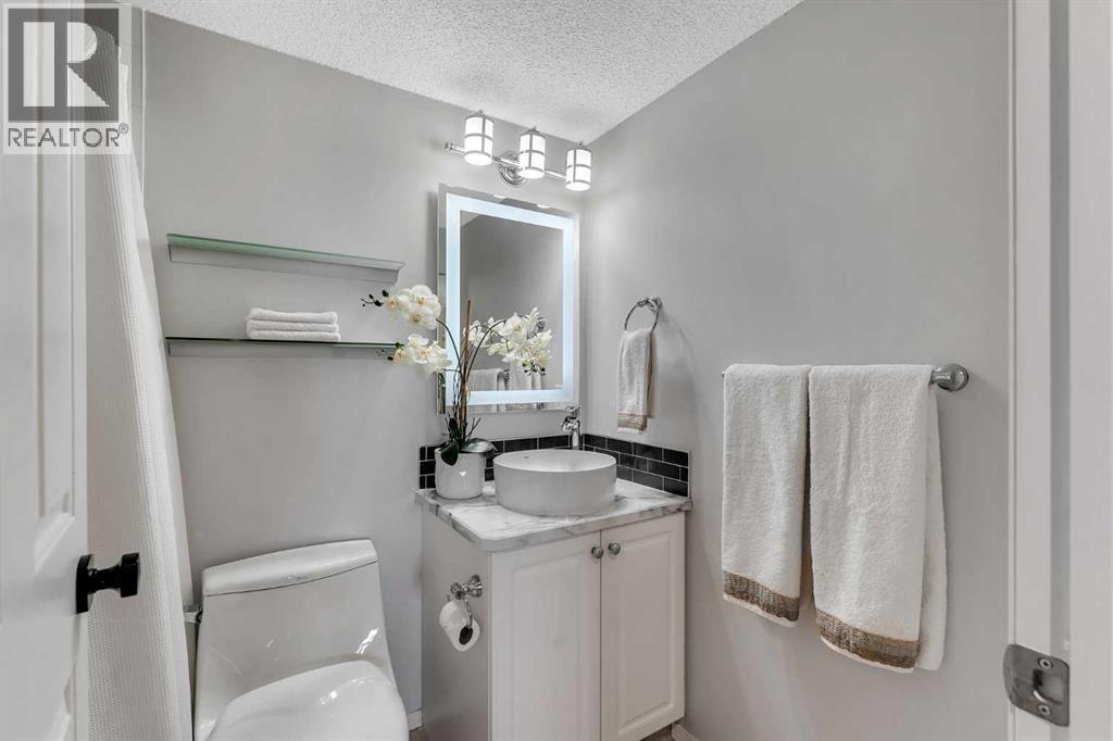 8328, 304 Mackenzie Way Sw, Airdrie, Alberta  T4B 3H6 - Photo 16 - A2255909