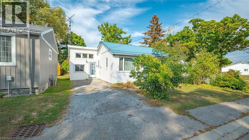 21 Pansy Avenue, Port Dover, Ontario  N0A 1N7 - Photo 2 - 40772739