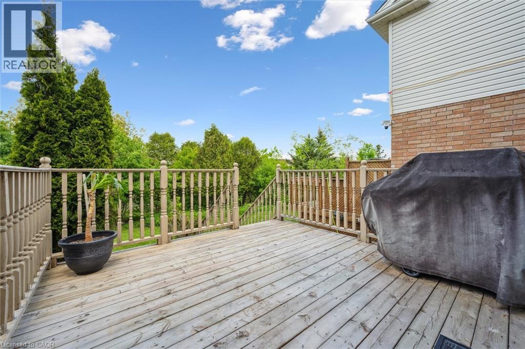 566 Bonavista Drive, Waterloo, Ontario  N2K 3Z7 - Photo 34 - 40770231