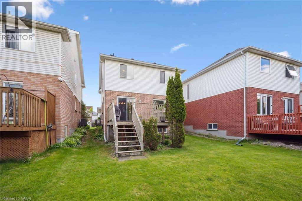 566 Bonavista Drive, Waterloo, Ontario  N2K 3Z7 - Photo 41 - 40770231
