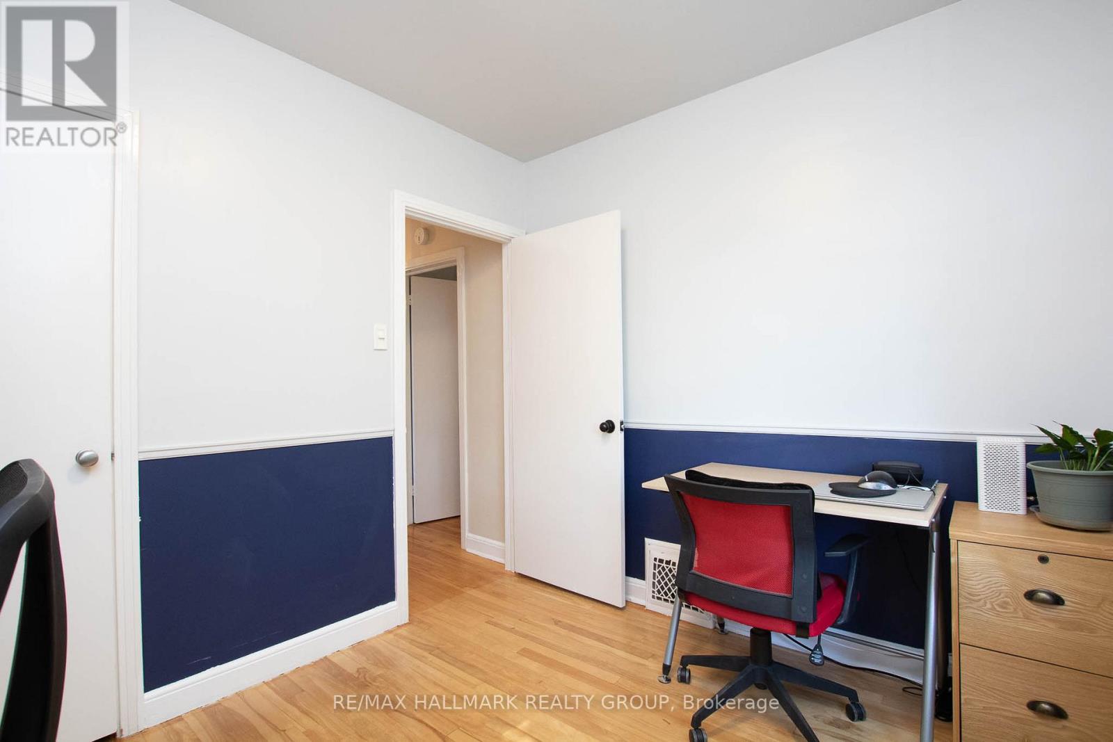 316 Ducharme Boulevard, Ottawa, Ontario  K1L 6T6 - Photo 20 - X12425276