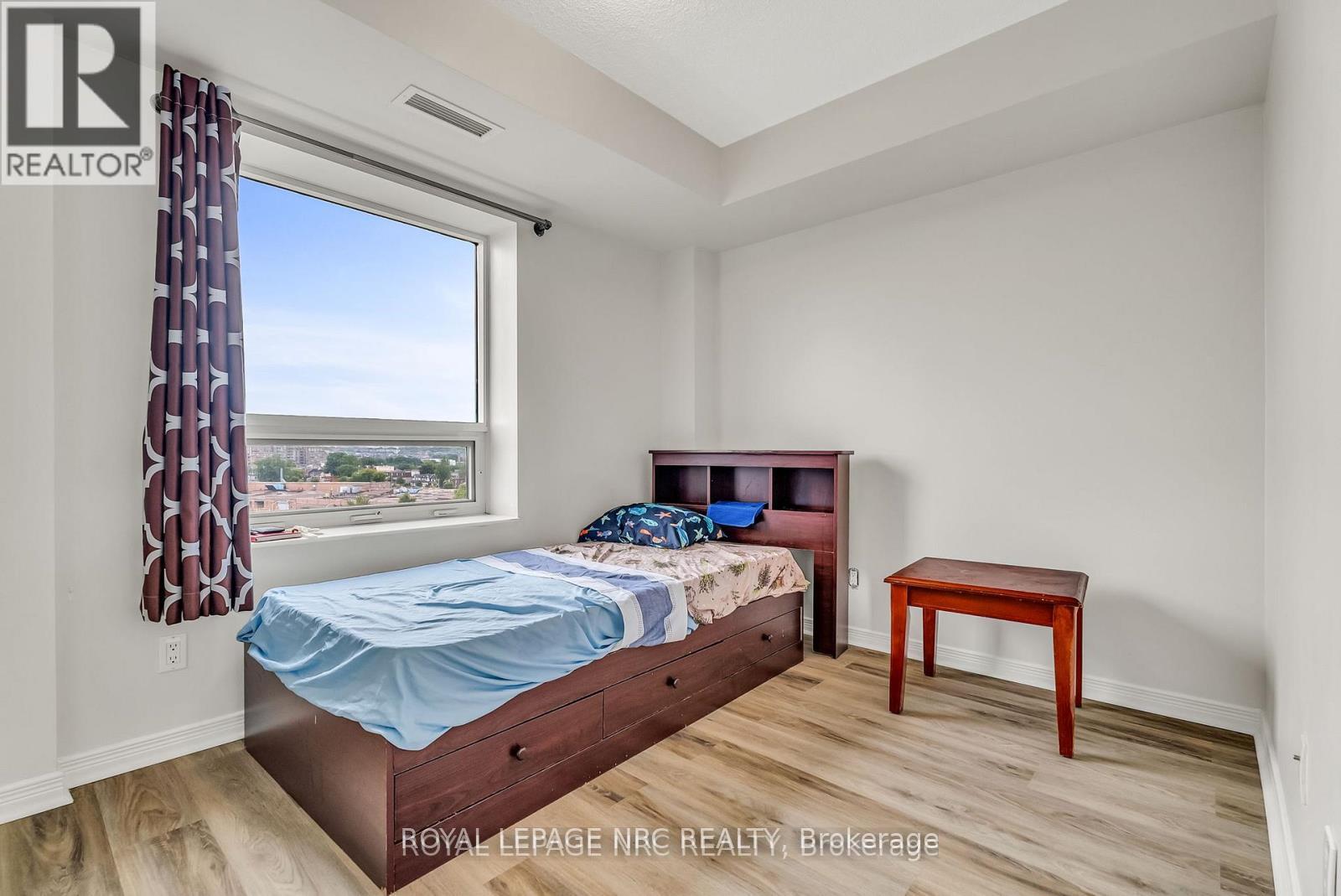 933 - 60 Heintzman Street, Toronto, Ontario  M6P 5A1 - Photo 26 - W12425287
