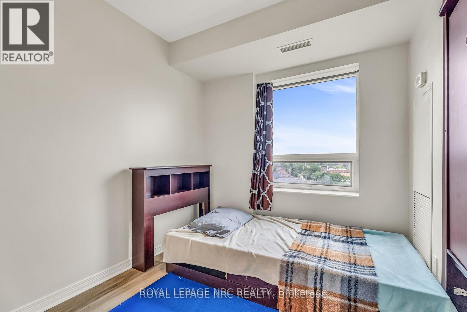 933 - 60 Heintzman Street, Toronto, Ontario  M6P 5A1 - Photo 29 - W12425287