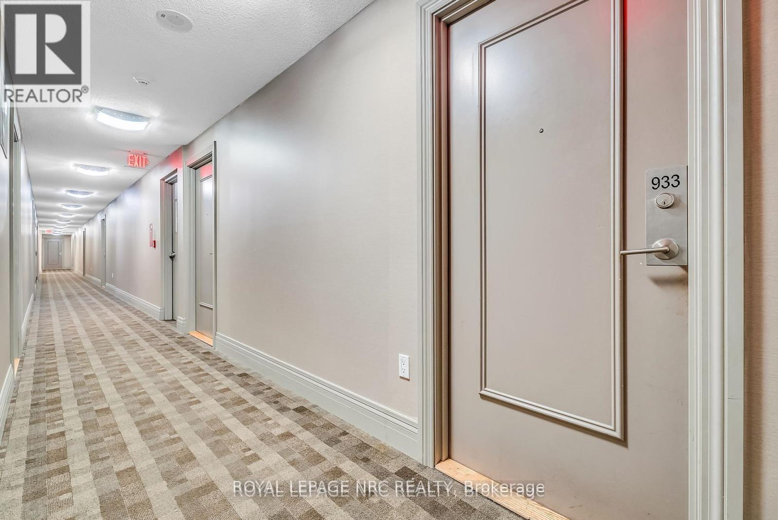933 - 60 Heintzman Street, Toronto, Ontario  M6P 5A1 - Photo 6 - W12425287