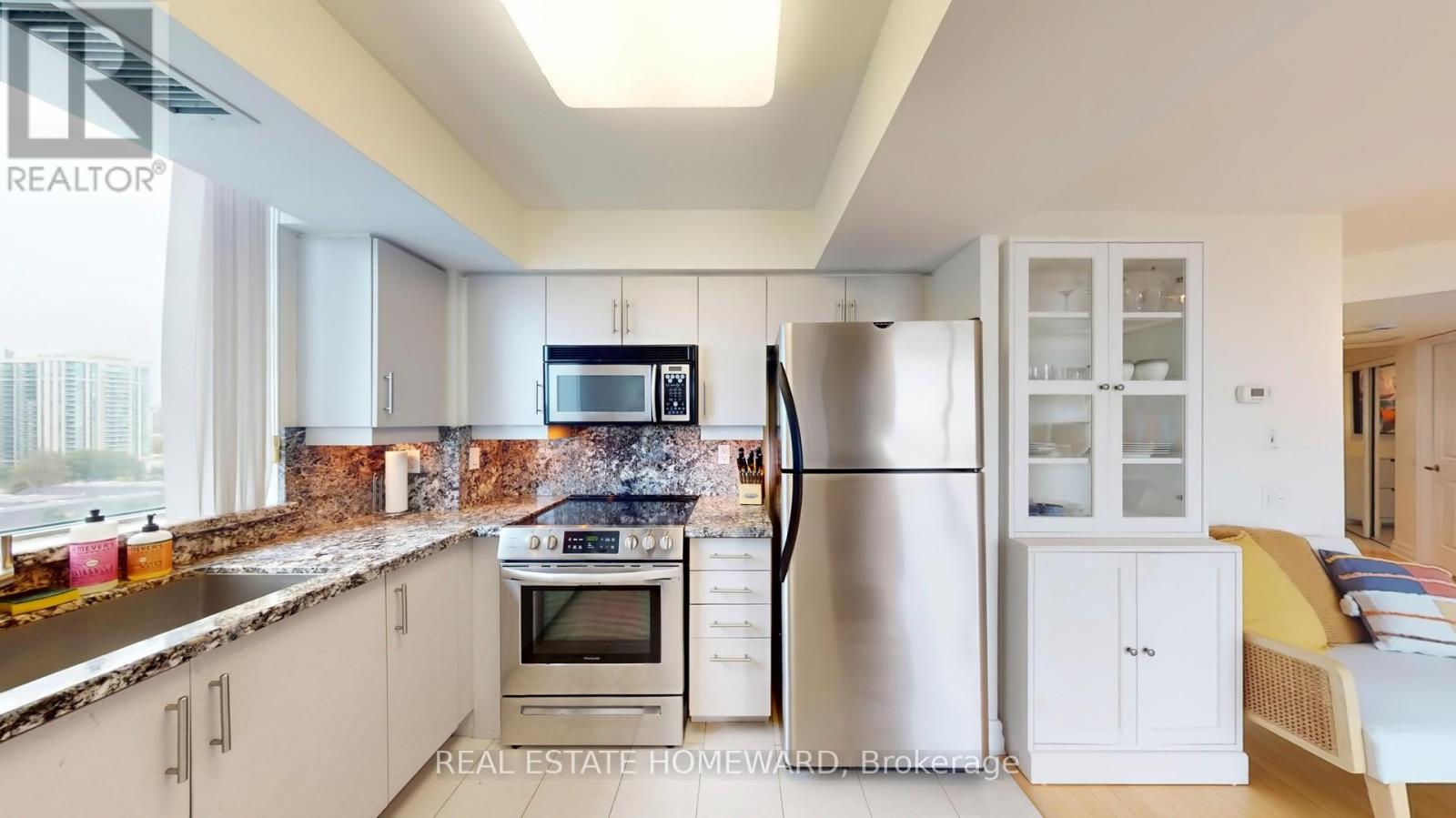 1207 - 30 Harrison Garden Boulevard, Toronto (Willowdale East), Ontario  M2N 7A9 - Photo 12 - C12425283