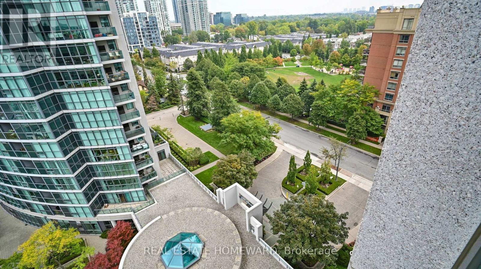 1207 - 30 Harrison Garden Boulevard, Toronto (Willowdale East), Ontario  M2N 7A9 - Photo 32 - C12425283