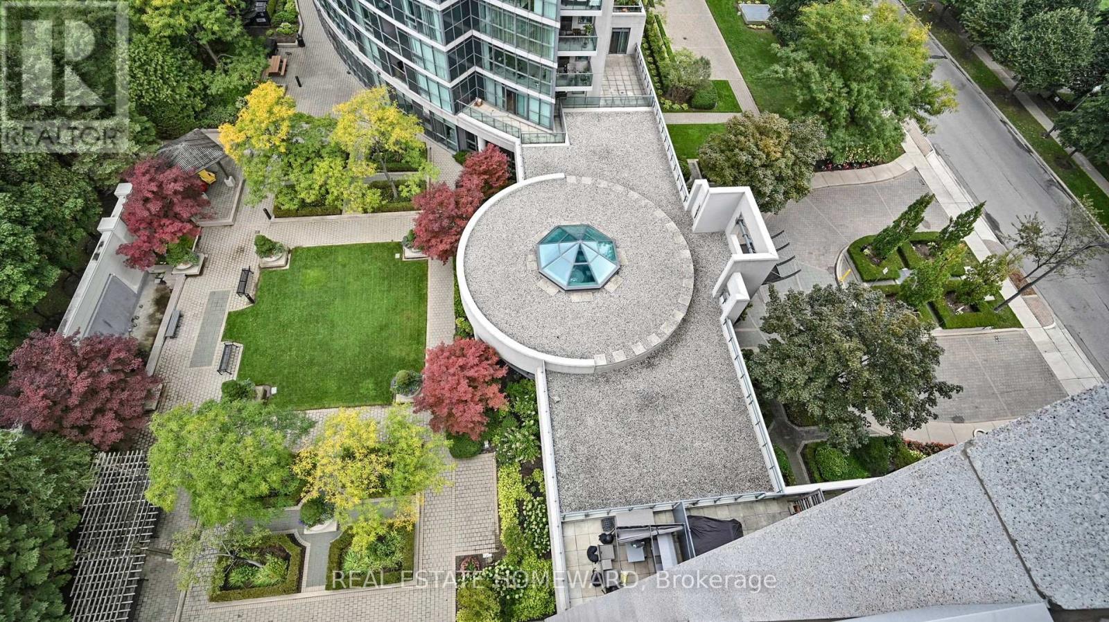 1207 - 30 Harrison Garden Boulevard, Toronto (Willowdale East), Ontario  M2N 7A9 - Photo 33 - C12425283