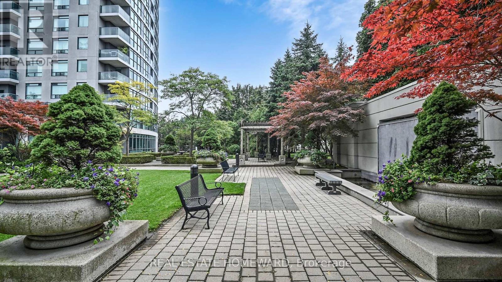1207 - 30 Harrison Garden Boulevard, Toronto (Willowdale East), Ontario  M2N 7A9 - Photo 44 - C12425283