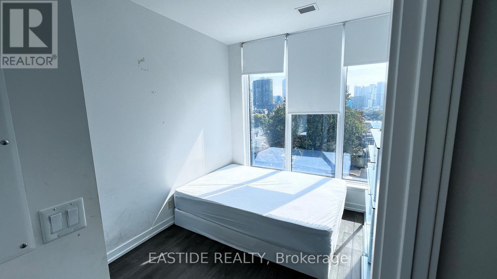 612 - 203 College Street, Toronto, Ontario  M5T 1P9 - Photo 3 - C12425285