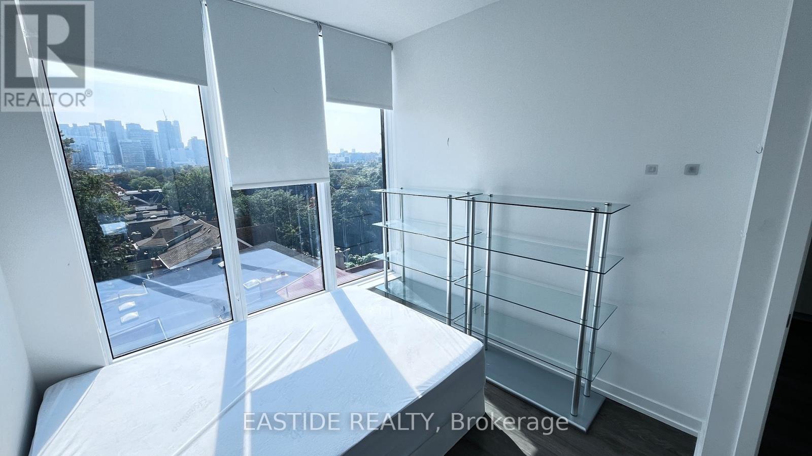 612 - 203 College Street, Toronto, Ontario  M5T 1P9 - Photo 4 - C12425285