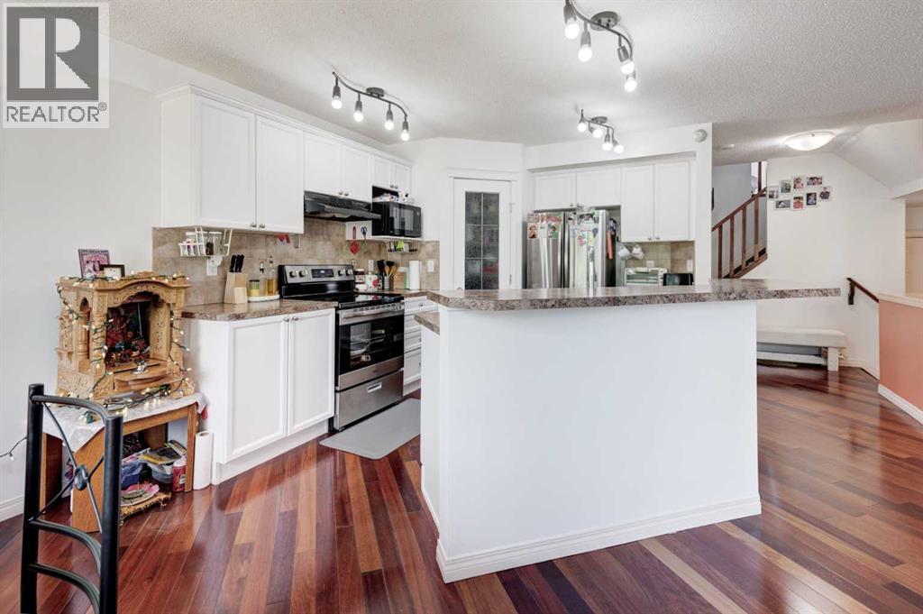 992 Copperfield Boulevard Se, Calgary, Alberta  T2Z 4X6 - Photo 8 - A2259787