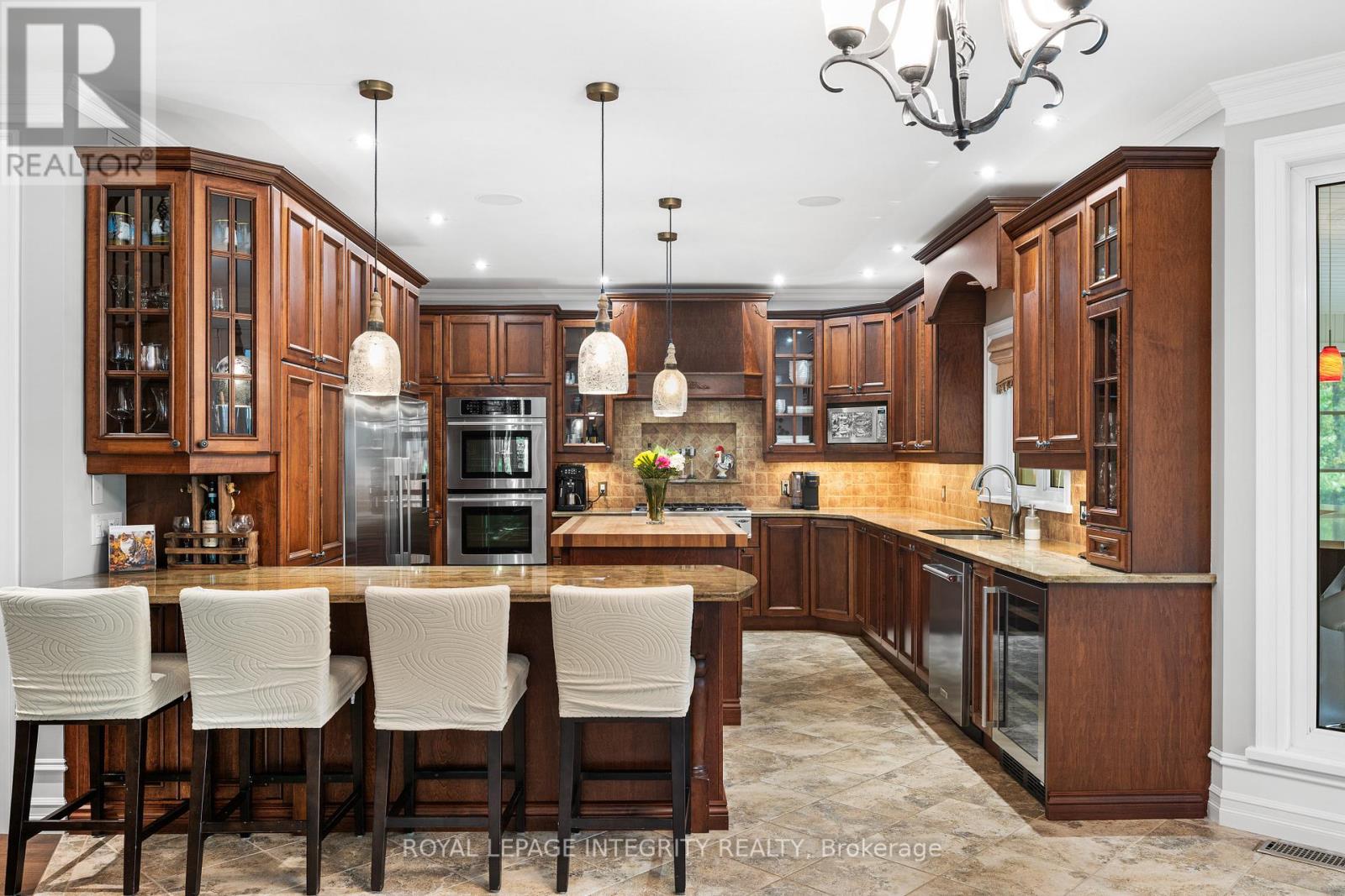25 Marie-Eve Street E, Alfred And Plantagenet, Ontario  K0B 1A0 - Photo 13 - X12425319