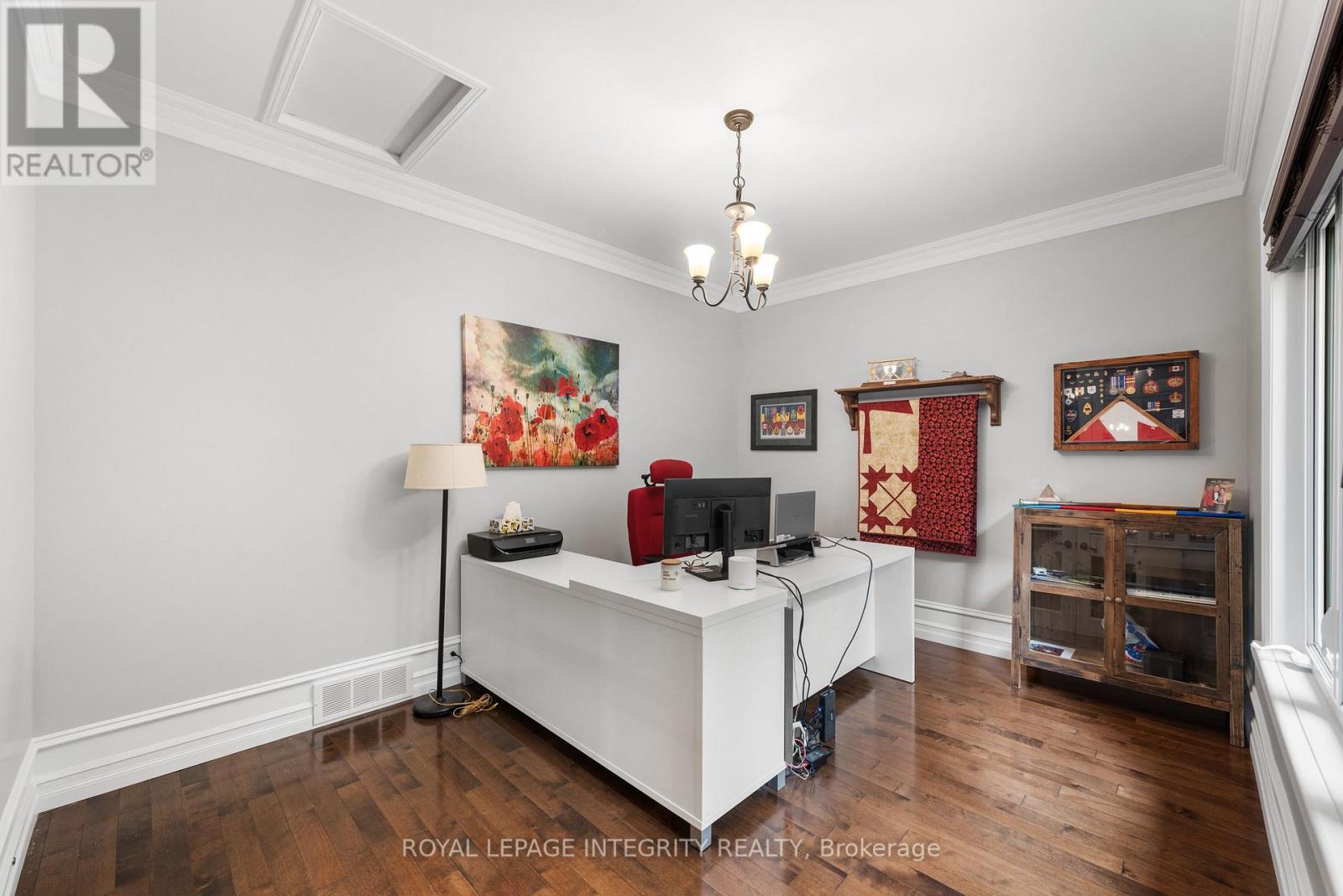 25 Marie-Eve Street E, Alfred And Plantagenet, Ontario  K0B 1A0 - Photo 7 - X12425319