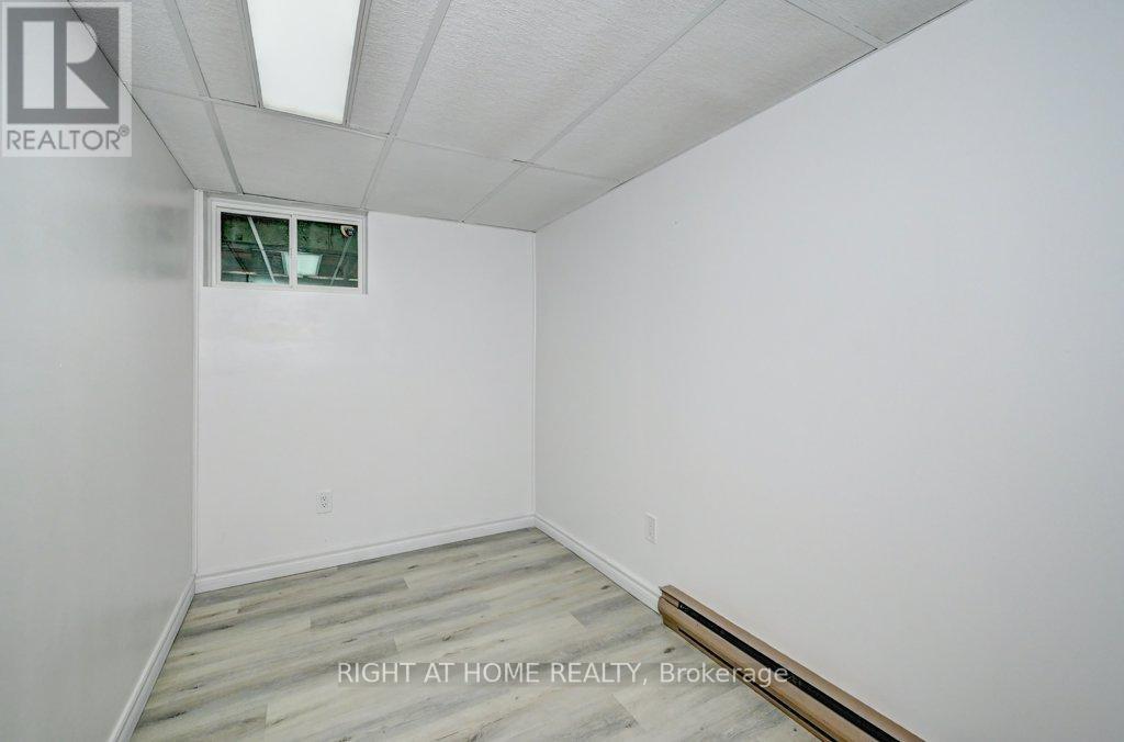 505 Speedvale Avenue E, Guelph, Ontario  N1E 1P5 - Photo 38 - X12425274
