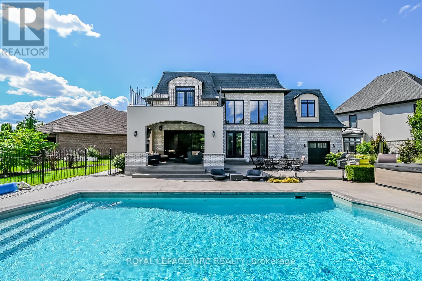 26 Sandalwood Crescent, Niagara-On-The-Lake, Ontario  L0S 1P0 - Photo 37 - X12425309