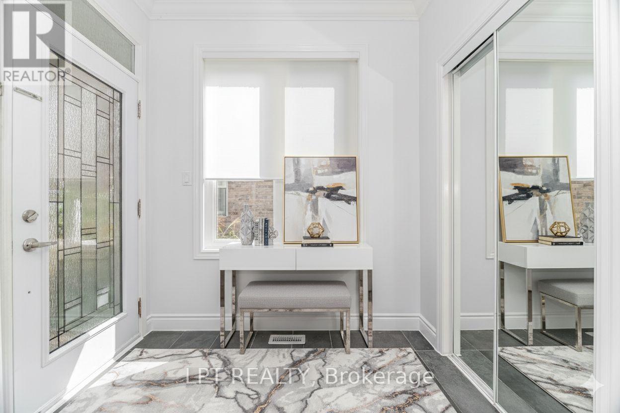2270 Dunforest Crescent, Oakville, Ontario  L6M 4X3 - Photo 6 - W12425279