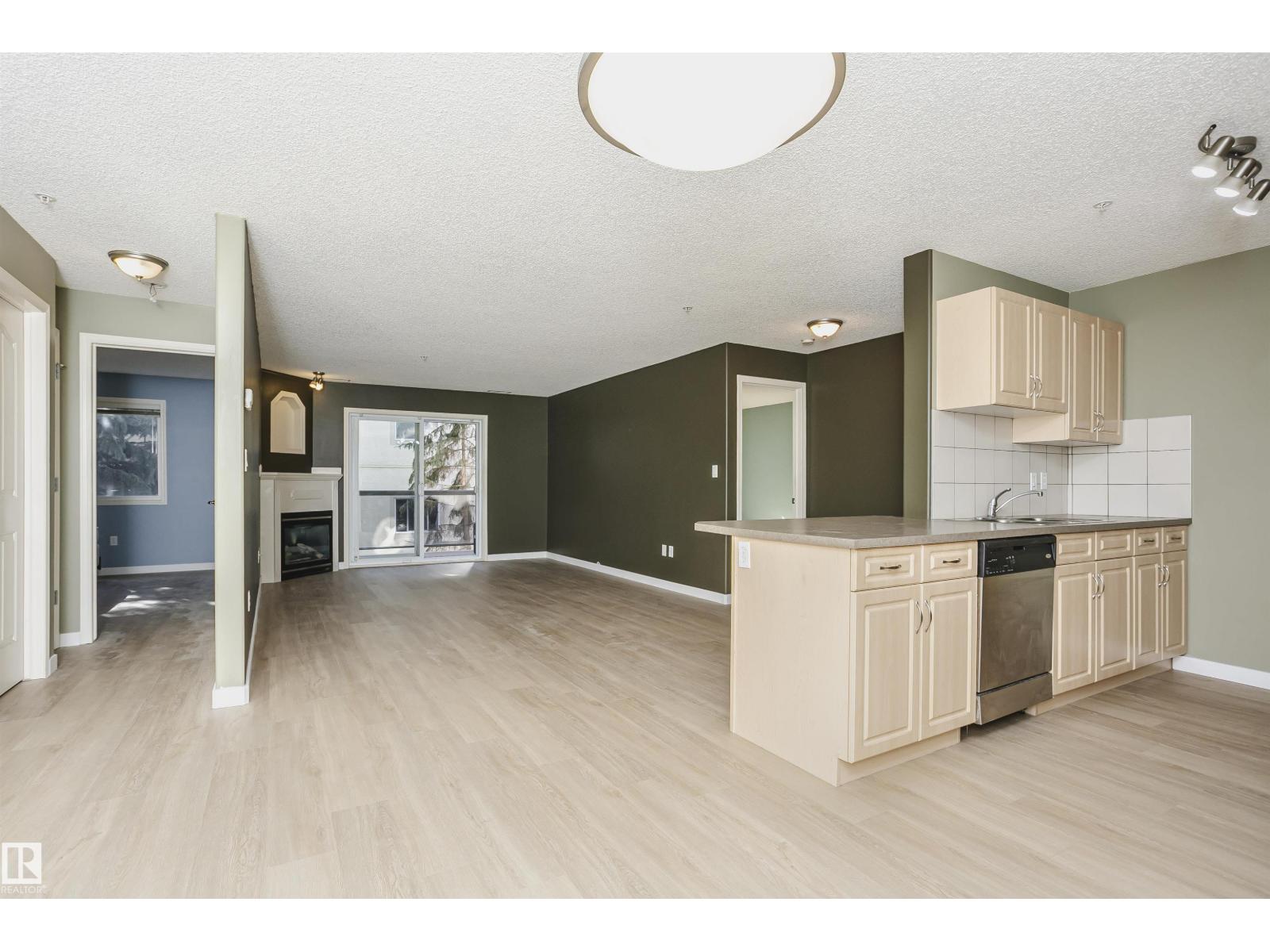 #204 279 Suder Greens Dr Nw, Edmonton, Alberta  T5T 6X6 - Photo 10 - E4459347