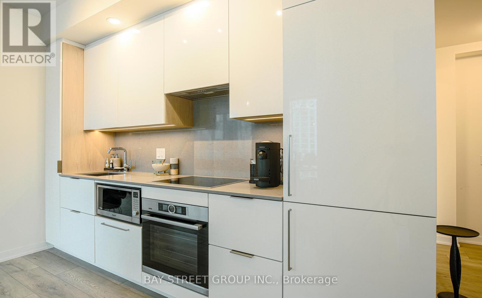 2004 - 28 Freeland Street, Toronto, Ontario  M5E 0E3 - Photo 6 - C12425300