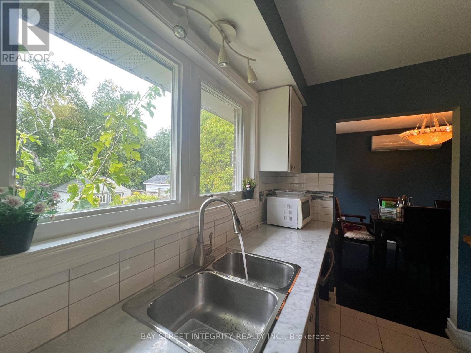 81 Crossbow Crescent, Toronto, Ontario  M2J 3M3 - Photo 38 - C12425305