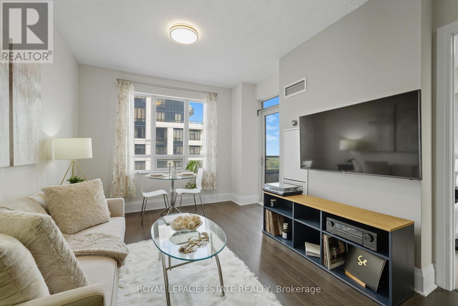 1808 - 100 Harrison Garden Boulevard, Toronto, Ontario  M2N 0C2 - Photo 5 - C12425306