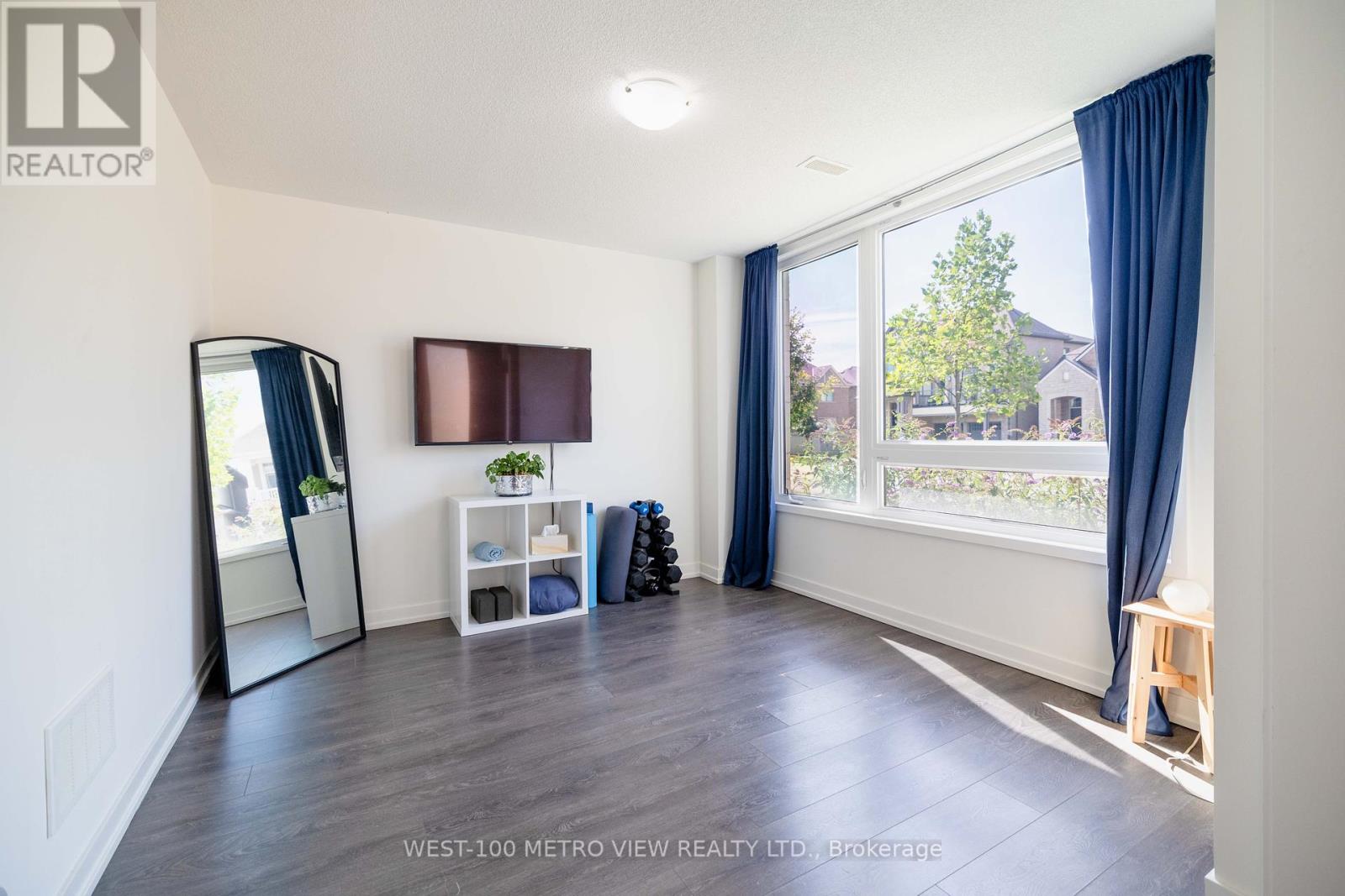 3141 Ernest Appelbe Boulevard, Oakville, Ontario  L6H 0N8 - Photo 13 - W12425288