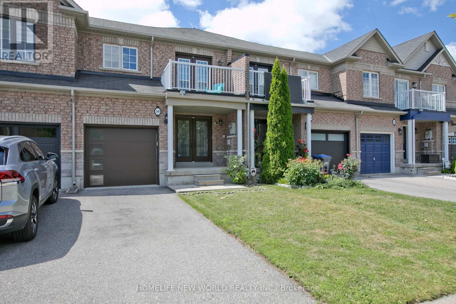 54 Brussels Avenue, Brampton, Ontario  L6Z 0A5 - Photo 1 - W12425310