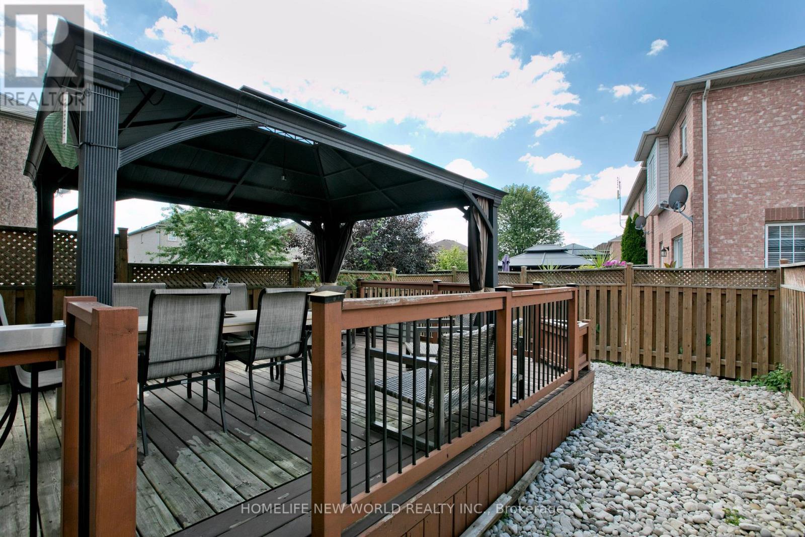 54 Brussels Avenue, Brampton, Ontario  L6Z 0A5 - Photo 27 - W12425310