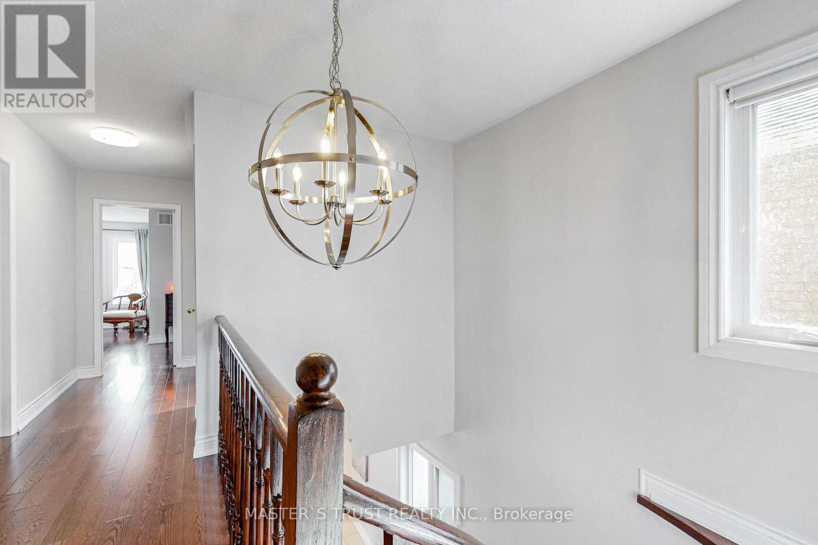 2035 Shady Glen Road, Oakville, Ontario  L6M 3R1 - Photo 20 - W12425317