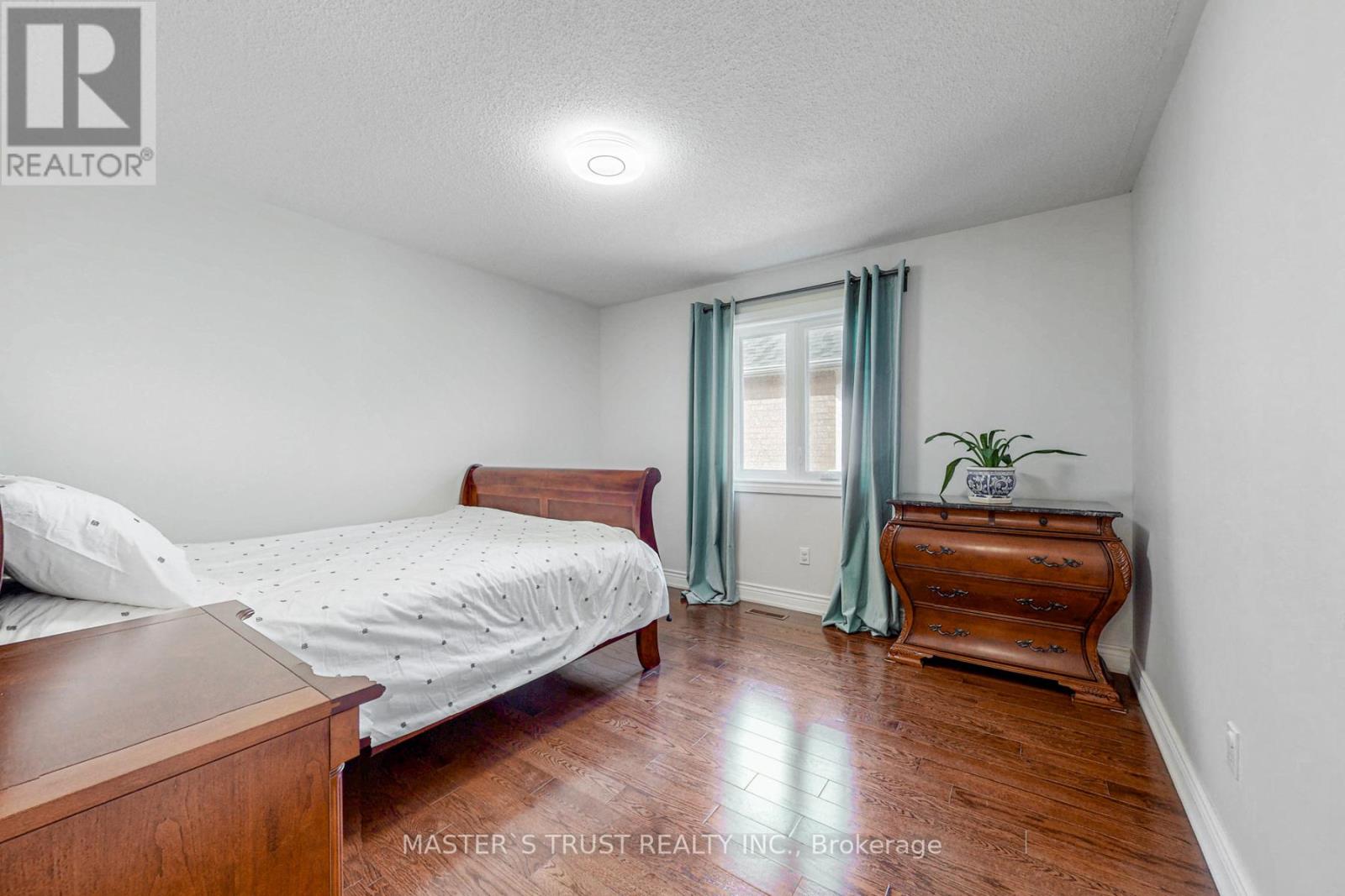 2035 Shady Glen Road, Oakville, Ontario  L6M 3R1 - Photo 26 - W12425317
