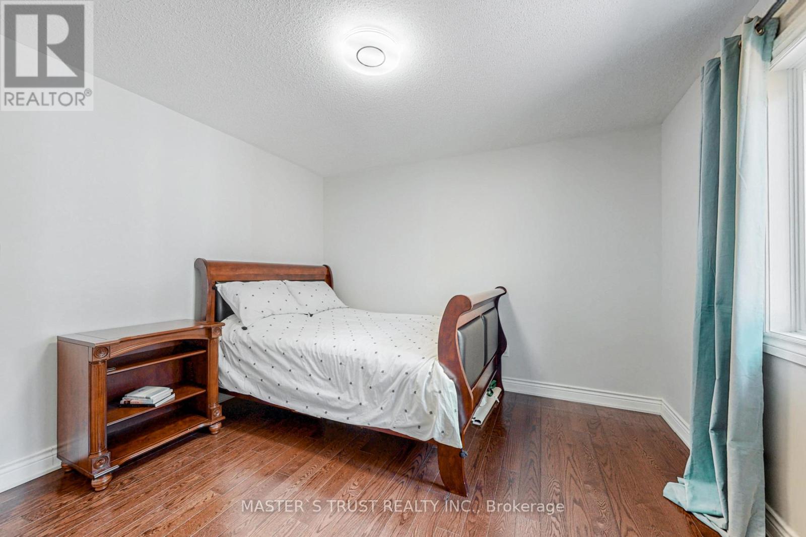 2035 Shady Glen Road, Oakville, Ontario  L6M 3R1 - Photo 27 - W12425317